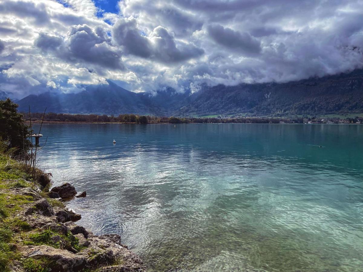 Reflet Bleu Du Lac D'Annecy 3 Etoiles - Face Au Lac, Parking Gratuit, Paddle Board Doussard Bagian luar foto